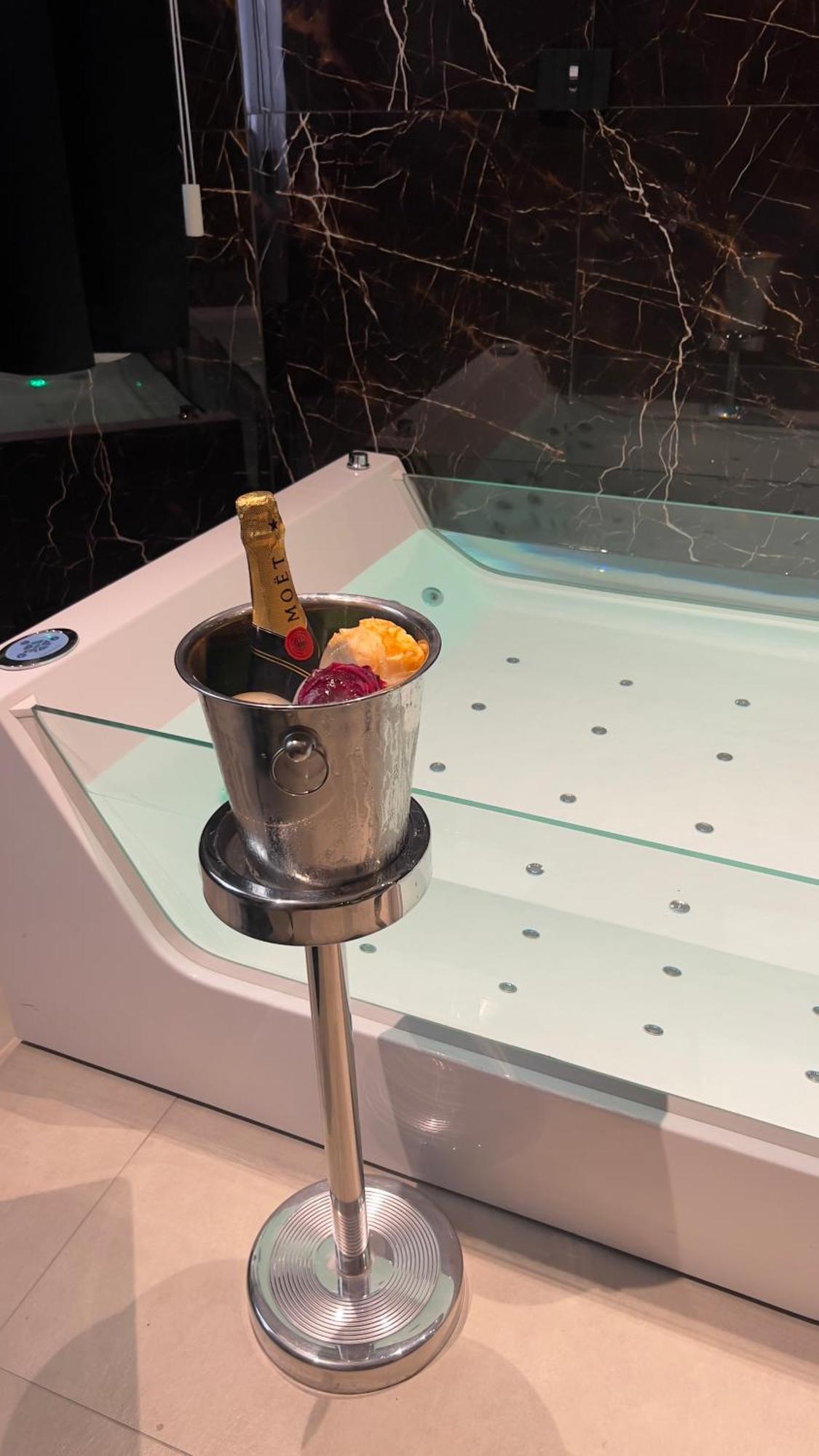 Nuar Suite&Spa 巴勒莫 外观 照片